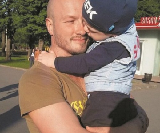 Никита Панфилов с сыном фото